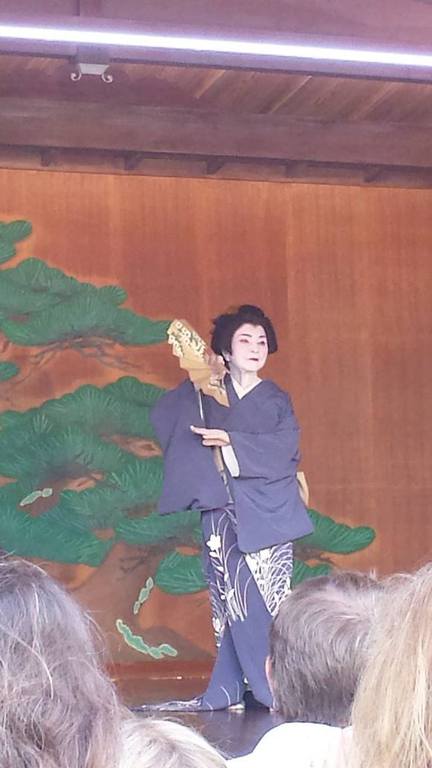 Danses Traditionnelles Japonaises « Jiutamai »